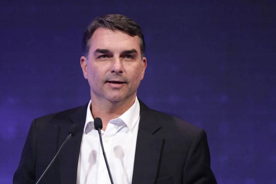Fl&aacute;vio elogiou papel das mulheres 