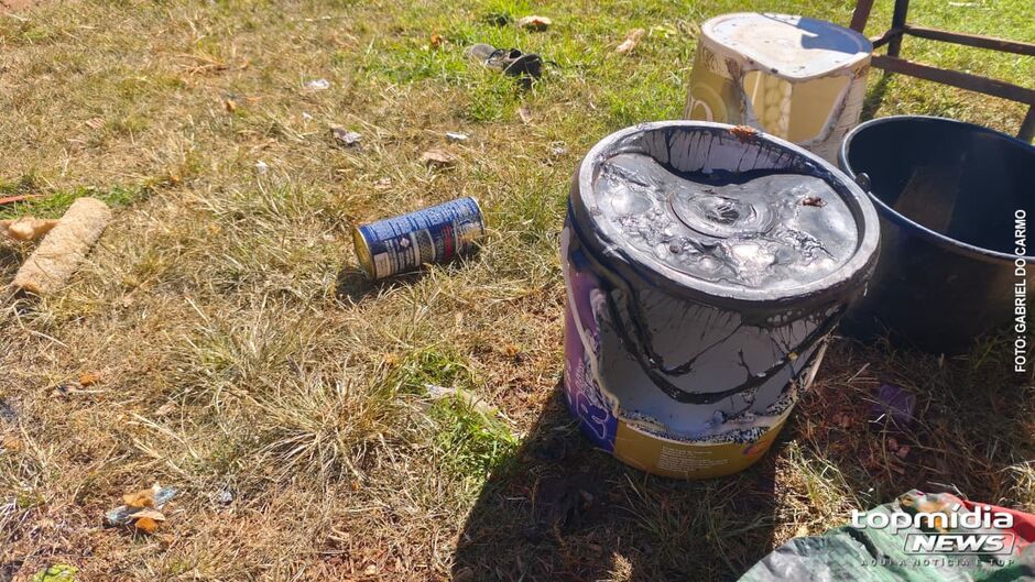 Homem teria ficado transtornado ao saber das mortes de seus pets