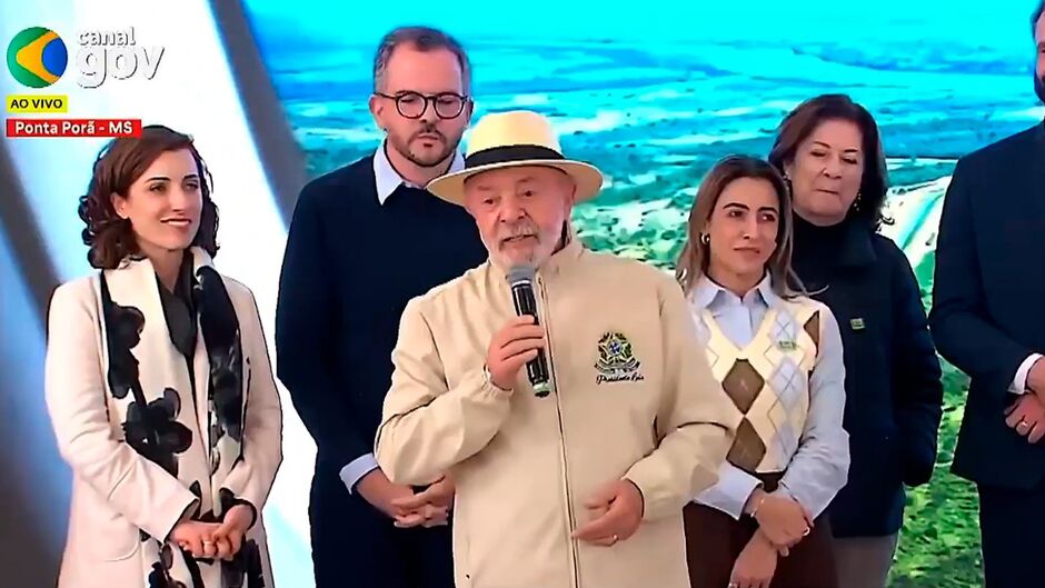 Lula cumre maratona em MS 