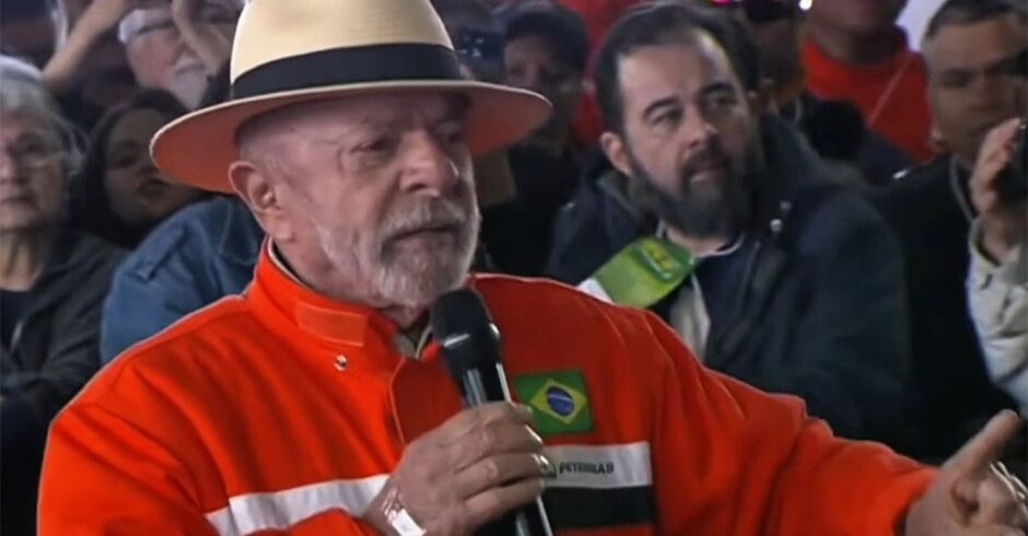 Presidente cometeu gafe em evento 