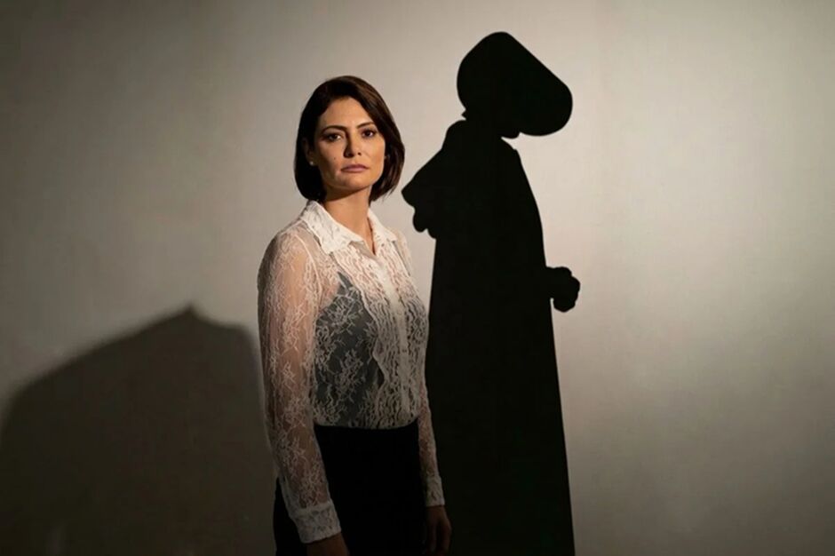 Michelle bombardeou Fl&aacute;vio Bolsonaro