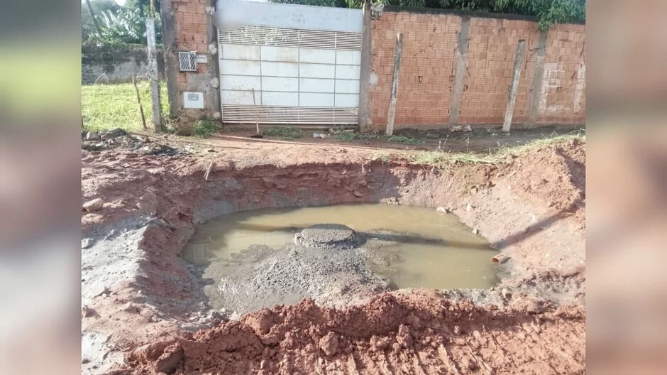Moradora comenta que teria tentado obter respostas, mas ouviu 'n&atilde;o posso fazer nada'