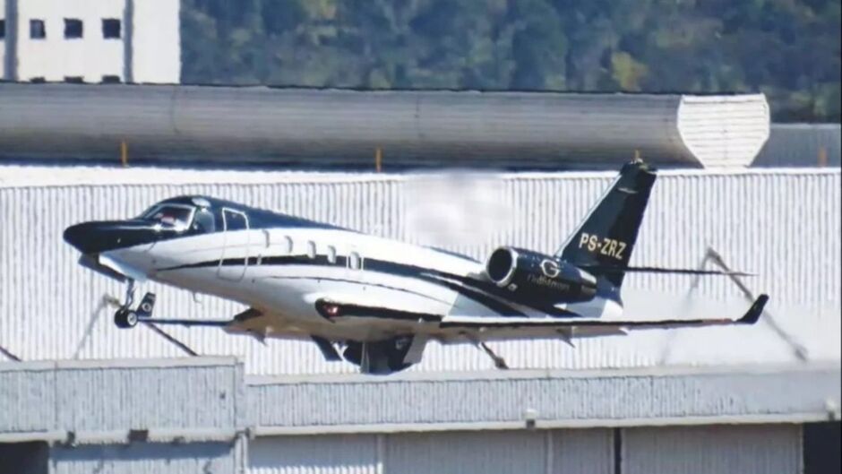 Avi&atilde;o tinha quase 200 kg de ouro 