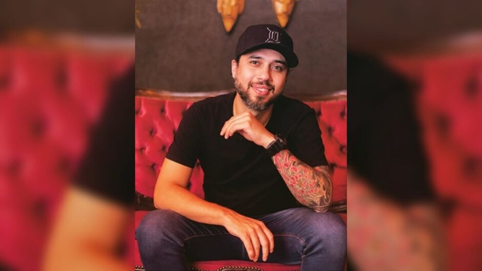 Empres&aacute;rio foi preso junto com o pai 