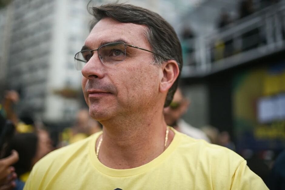Fl&aacute;vio tem evento comprometido por causa de Michelle