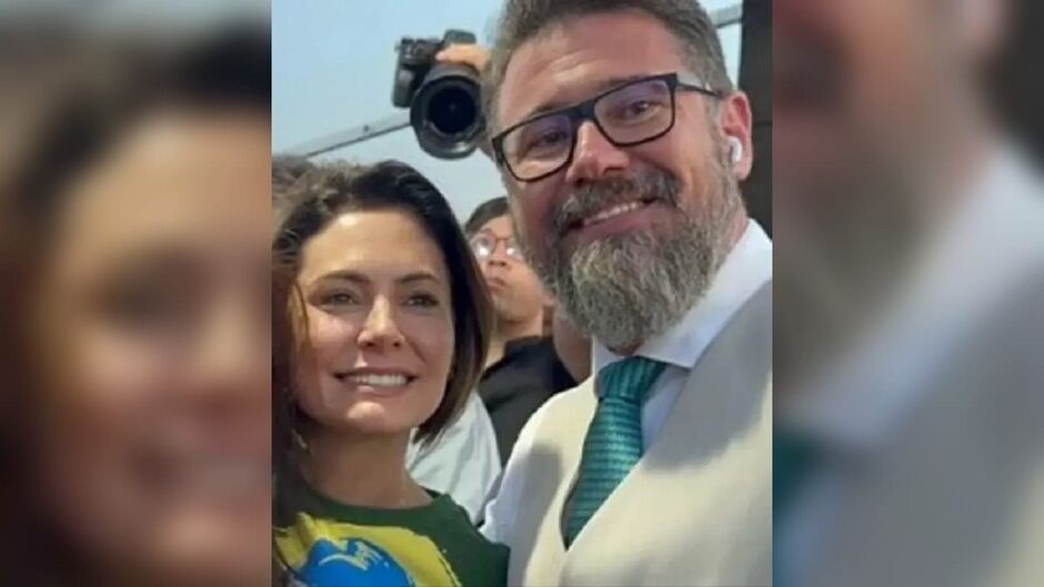 Michelle gravaria apoio a Pollon 