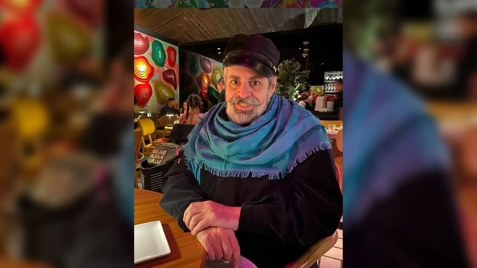Artista est&aacute; em hospital particular 