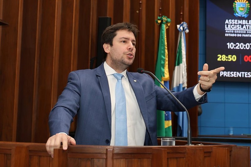 Catan recusa se mostrar ao eleitor em sabatina
