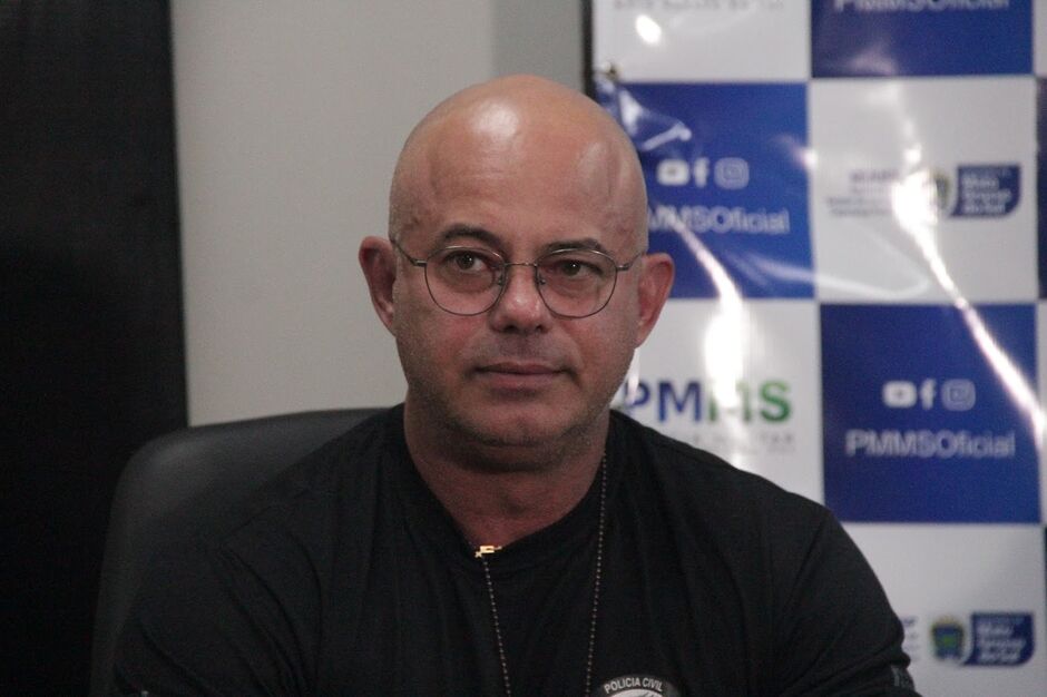 Hoffman D'&Aacute;vila chefiava delegacia especializada e passou por audi&ecirc;ncia de cust&oacute;dia ap&oacute;s ser alvo da Opera&ccedil;&atilde;o Infiltrados