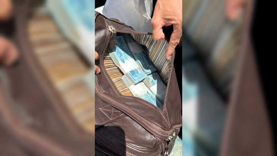 Dinheiro em comit&ecirc; de M&aacute;rcio 