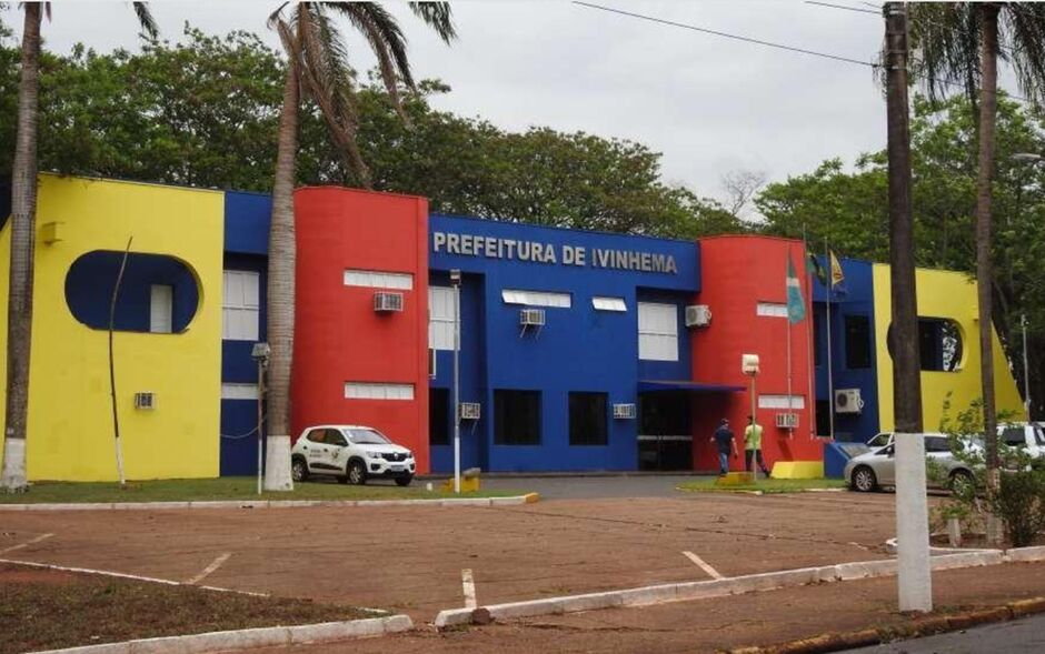 Sal&aacute;rio de R$ 18,2 mil ser&aacute; investigado 