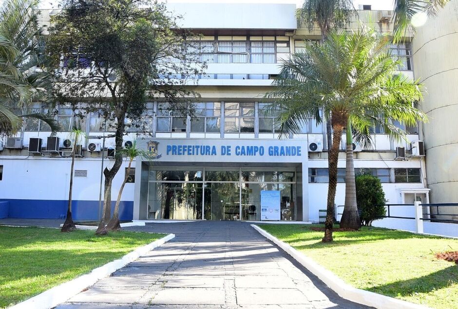 Prefeitura sanciona ''cheque em branco''