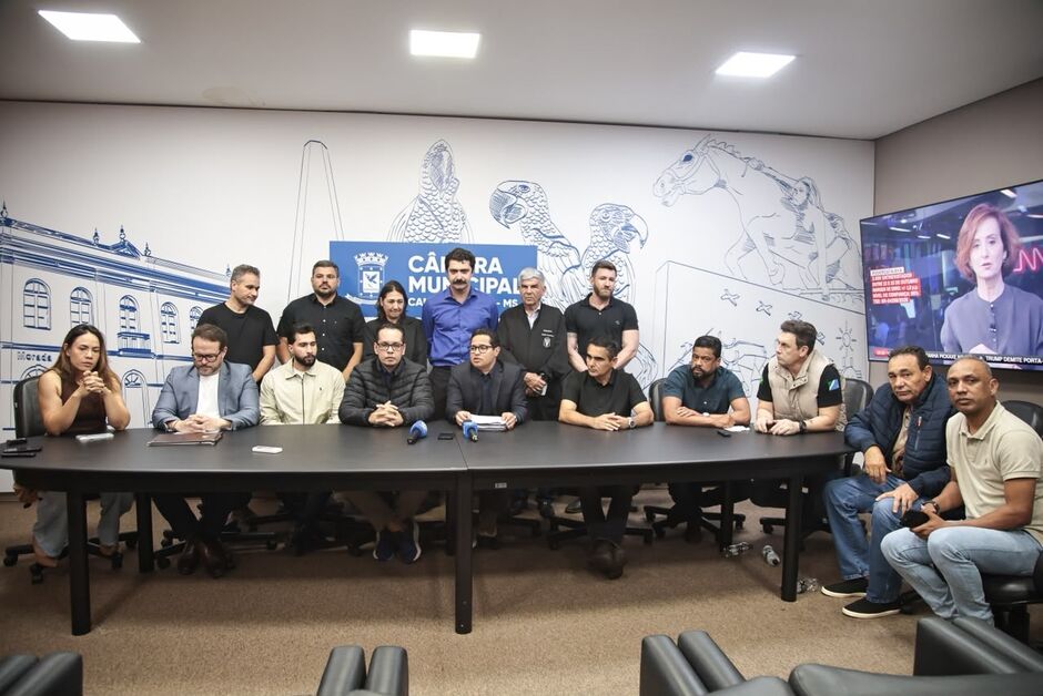 Papy anuncia abertura de CPI 