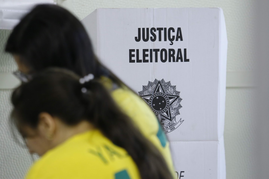 Eleitor pode usar camiseta de candidato