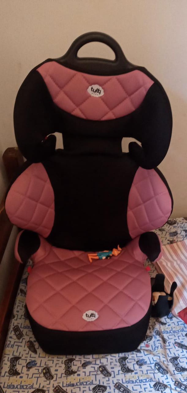 Mãe já tinha comprado cadeirinha para filhos 