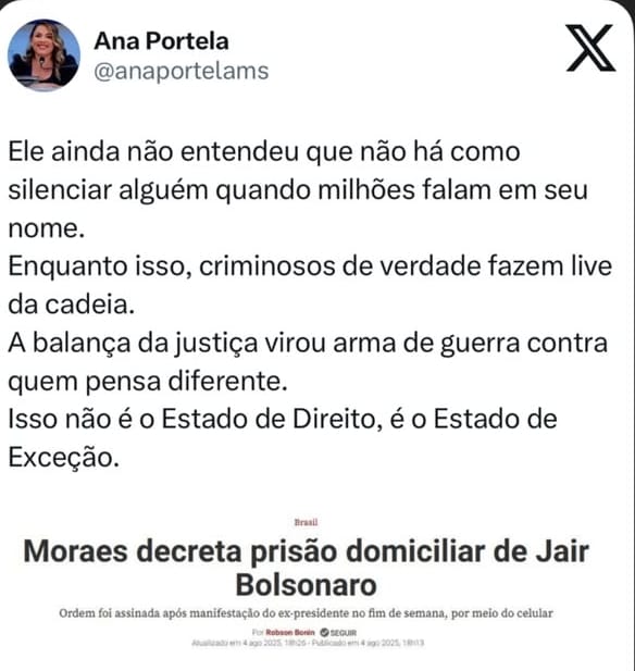 Vreadora Ana Portela ao lado de Bolsonaro