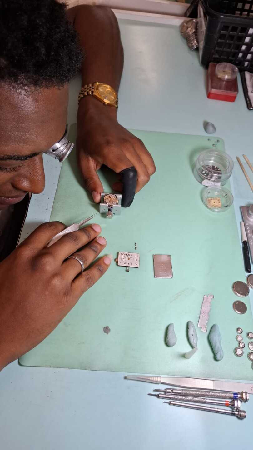 O tempo é tratado com respeito na Relojoaria