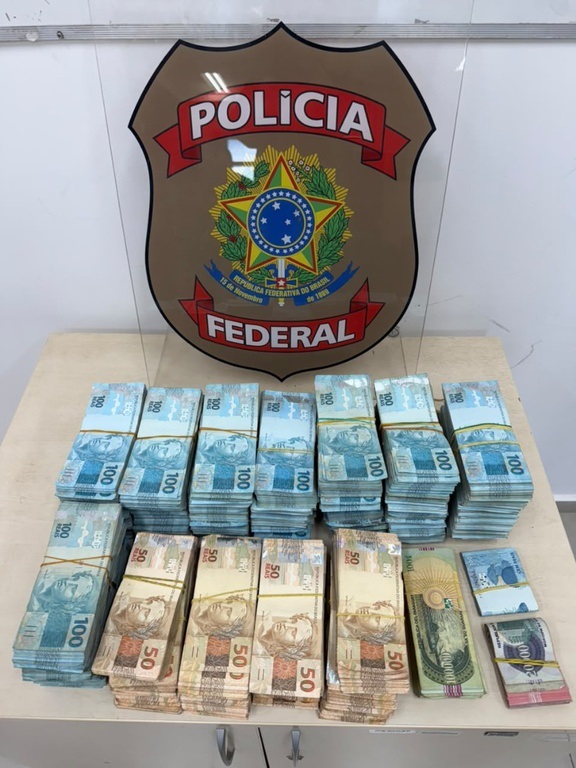 Dinheiro em comitê de Márcio